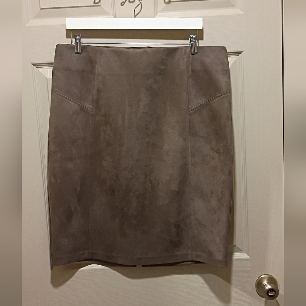 Marc New York Andrew Marc Faux Suede Pencil Skirt Brown XL PULL ON